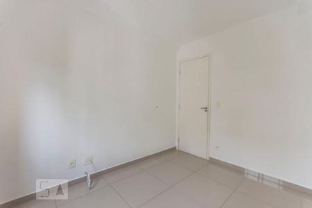 Quarto 2 de apartamento para alugar com 3 quartos, 82m² em Vila Suzana, São Paulo