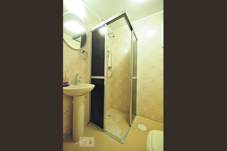 banheiro de apartamento para alugar com 2 quartos, 65m² em Butantã, São Paulo