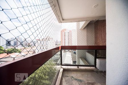 Varanda  de apartamento para alugar com 3 quartos, 150m² em Vila Olímpia, São Paulo