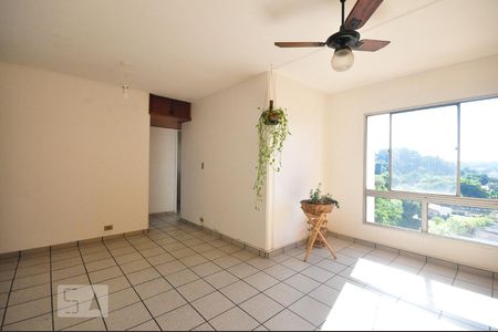 Sala de apartamento para alugar com 3 quartos, 70m² em Butantã, São Paulo