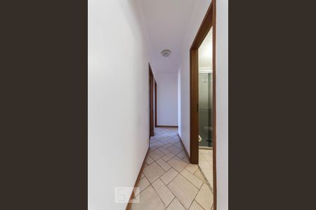 Corredor de apartamento para alugar com 2 quartos, 91m² em Ponte Preta, Campinas