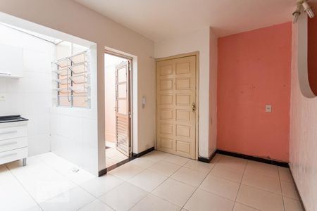 Sala e quarto de kitnet/studio para alugar com 1 quarto, 46m² em Azenha, Porto Alegre
