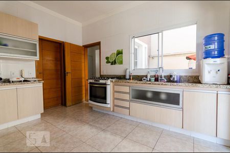 Cozinha de casa para alugar com 3 quartos, 330m² em Parque Alto Taquaral, Campinas