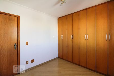 Quarto 1 de apartamento para alugar com 2 quartos, 55m² em Jaguaré, São Paulo