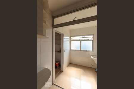 Área de Serviço de apartamento para alugar com 3 quartos, 180m² em Jardim Flamboyant, Campinas