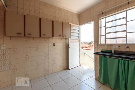 Cozinha de casa para alugar com 1 quarto, 32m² em Jardim Bom Retiro, Campinas