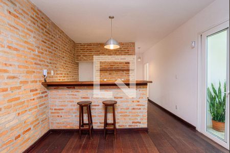 Sala de casa para alugar com 2 quartos, 225m² em Alto de Pinheiros, São Paulo