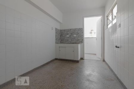 Cozinha de apartamento para alugar com 1 quarto, 50m² em Aclimação, São Paulo