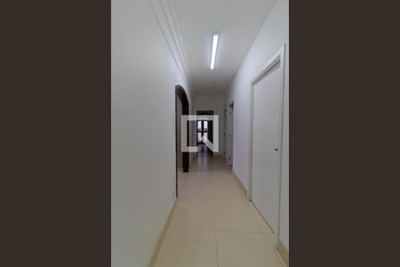 Salas de casa para alugar com 4 quartos, 313m² em Nova Campinas, Campinas