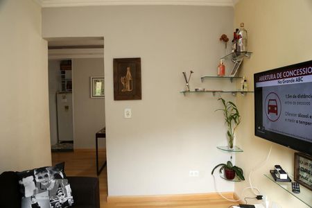 Sala de apartamento para alugar com 3 quartos, 60m² em Parque Marabá, Taboão da Serra