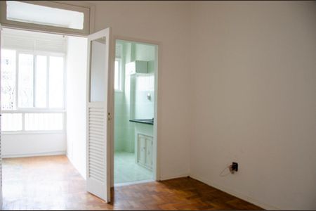 Sala de apartamento para alugar com 2 quartos, 50m² em Centro, Rio de Janeiro