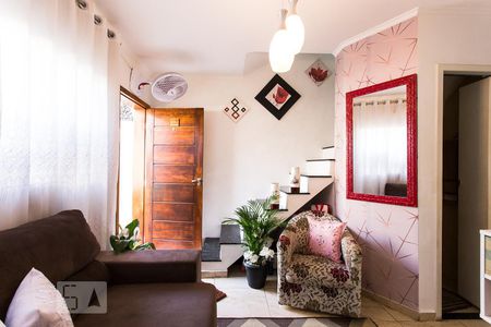 Sala de casa de condomínio para alugar com 2 quartos, 69m² em Chácara Belenzinho, São Paulo
