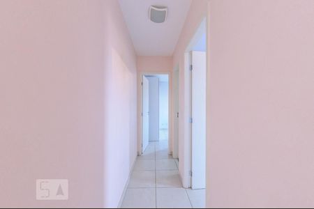Corredor de apartamento para alugar com 2 quartos, 50m² em Vila Industrial, Campinas