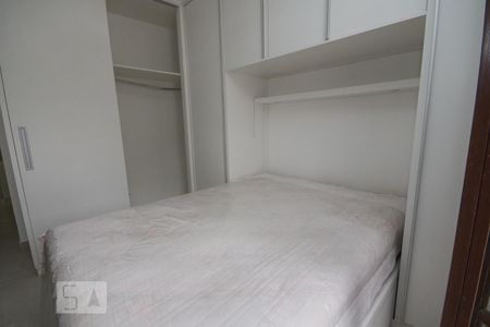 Suíte de casa para alugar com 3 quartos, 160m² em Planalto Paulista, São Paulo