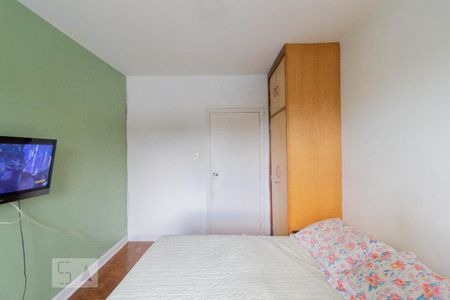 Quarto 1 de apartamento para alugar com 2 quartos, 72m² em Vila Madalena, São Paulo