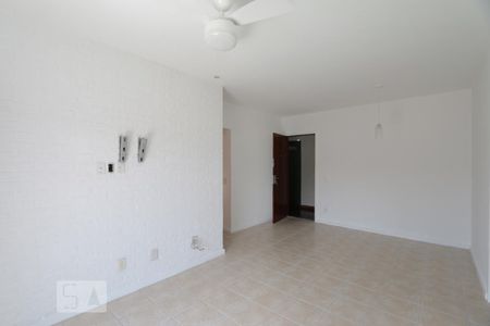 sala de apartamento à venda com 2 quartos, 67m² em Pechincha, Rio de Janeiro