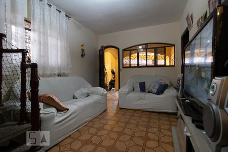 Sala 1 de casa para alugar com 4 quartos, 222m² em Parque Continental Ii, Guarulhos
