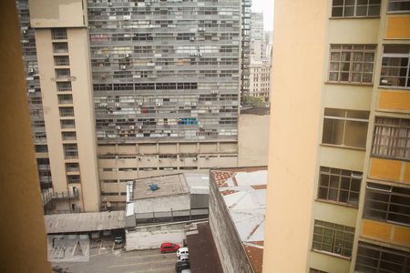Vista da Sala de kitnet/studio à venda com 1 quarto, 33m² em Centro Histórico de São Paulo, São Paulo