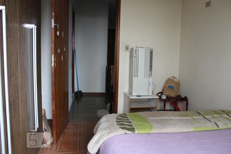 quarto de casa à venda com 3 quartos, 152m² em Itaquera, São Paulo