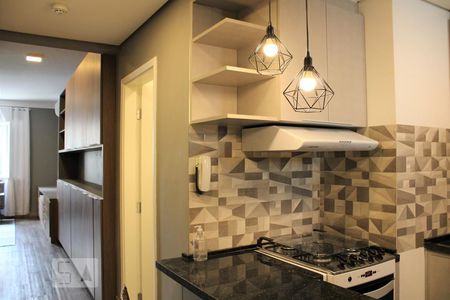 Cozinha de apartamento para alugar com 1 quarto, 48m² em Perdizes, São Paulo