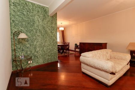 Sala de casa para alugar com 5 quartos, 200m² em Pinheiros, São Paulo