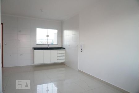 Sala/Cozinha de casa de condomínio para alugar com 2 quartos, 42m² em Vila Ré, São Paulo
