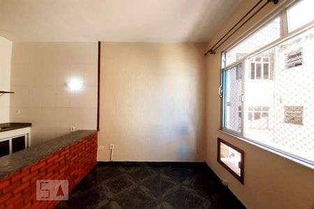 Sala/Quarto de kitnet/studio para alugar com 1 quarto, 25m² em Piedade, Rio de Janeiro