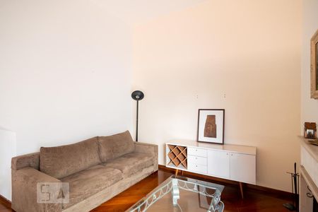 Sala Lareira de casa de condomínio para alugar com 4 quartos, 487m² em Brooklin, São Paulo