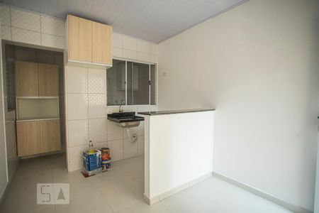 Sala de casa de condomínio para alugar com 1 quarto, 31m² em Vila Campestre, São Paulo