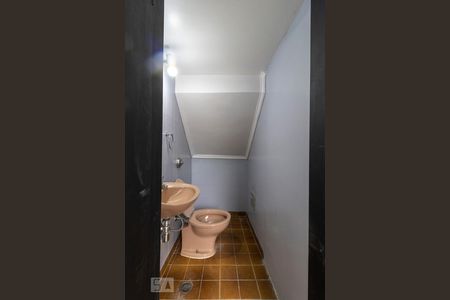 Lavabo de casa para alugar com 3 quartos, 210m² em Planalto Paulista, São Paulo