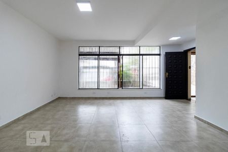Sala de casa para alugar com 3 quartos, 210m² em Planalto Paulista, São Paulo