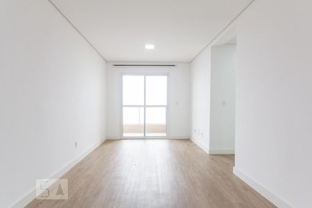 Sala de apartamento para alugar com 3 quartos, 76m² em Vila Dirce, Mauá