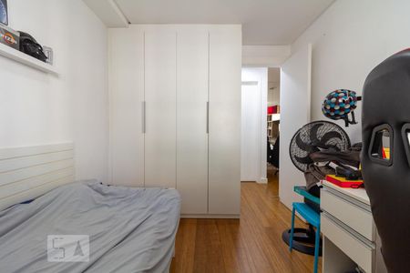 Quarto 1 de apartamento para alugar com 2 quartos, 75m² em Jaguaré, São Paulo