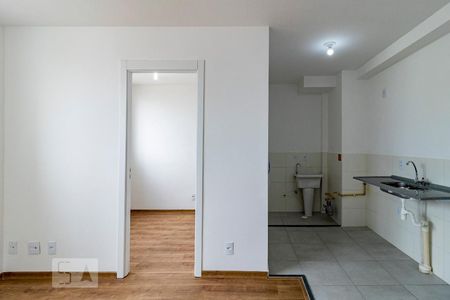 Sala de apartamento para alugar com 2 quartos, 34m² em Vila Santa Catarina, São Paulo