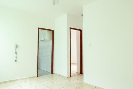 Sala de apartamento para alugar com 2 quartos, 82m² em Vila Belvedere, Americana