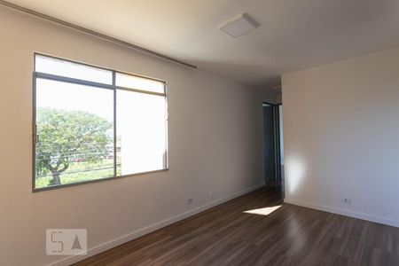 Sala de apartamento para alugar com 2 quartos, 55m² em Capão da Imbuia, São José dos Pinhais