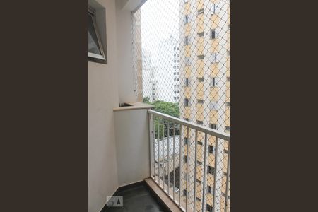 Varanda de apartamento para alugar com 1 quarto, 50m² em Cambuí, Campinas