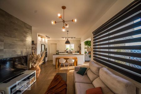 Sala de apartamento para alugar com 2 quartos, 94m² em Fazenda Santa Cândida, Campinas