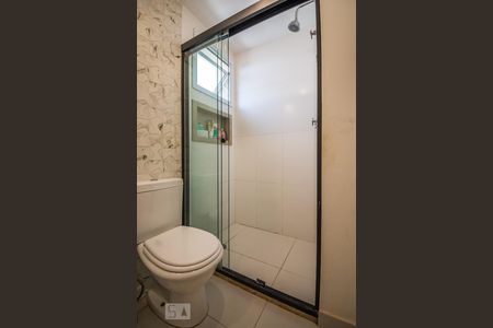 Banheiro da Suíte 1 de apartamento para alugar com 2 quartos, 94m² em Fazenda Santa Cândida, Campinas