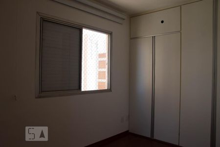 quarto de apartamento para alugar com 4 quartos, 153m² em Jardim Flamboyant, Campinas