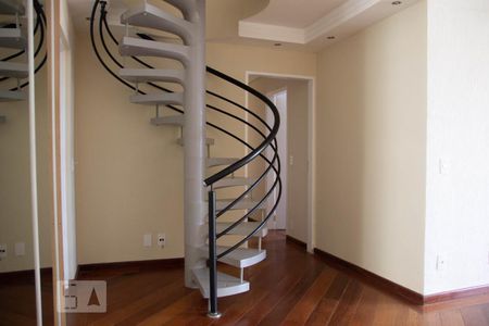 Sala de apartamento para alugar com 4 quartos, 153m² em Jardim Flamboyant, Campinas