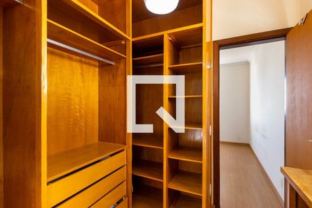 Closet - Suíte  de casa para alugar com 3 quartos, 230m² em Parque Alto Taquaral, Campinas