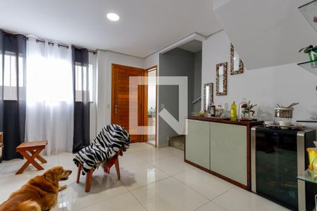 Sala de casa de condomínio para alugar com 3 quartos, 85m² em Vila Isolina Mazzei, São Paulo