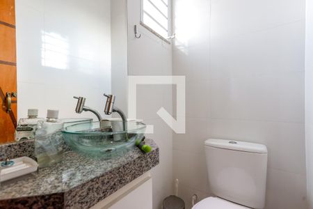 Lavabo de casa de condomínio para alugar com 3 quartos, 85m² em Vila Isolina Mazzei, São Paulo