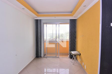 Sala de apartamento para alugar com 3 quartos, 45m² em Cidade Líder, São Paulo