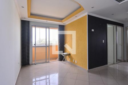 Sala de apartamento para alugar com 3 quartos, 45m² em Cidade Líder, São Paulo