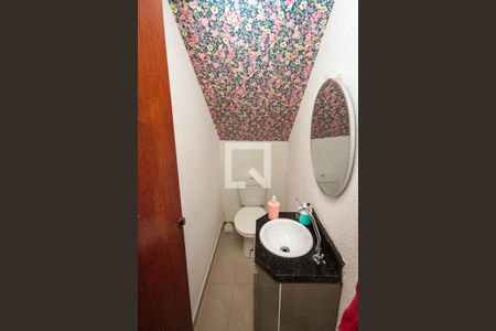 Lavabo de casa de condomínio para alugar com 3 quartos, 110m² em Vila Fernandes, São Paulo