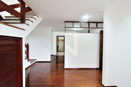 Sala de casa para alugar com 4 quartos, 340m² em Jardim Londrina, São Paulo