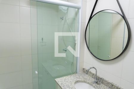banheiro  de kitnet/studio para alugar com 1 quarto, 24m² em Vila Clementino, São Paulo