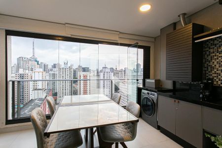 Varanda de apartamento para alugar com 1 quarto, 38m² em Aclimação, São Paulo